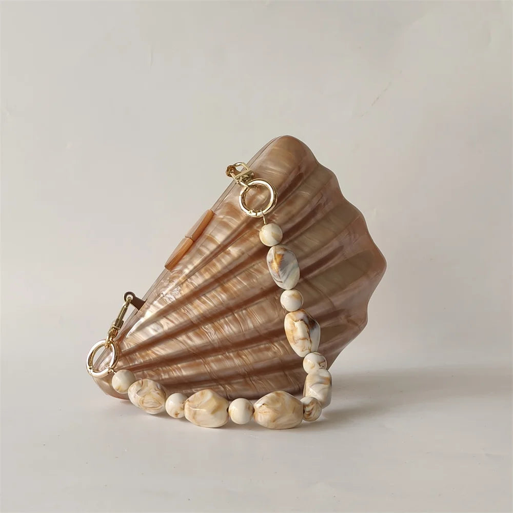 حقيبة كلاتش أكريليك صدفية