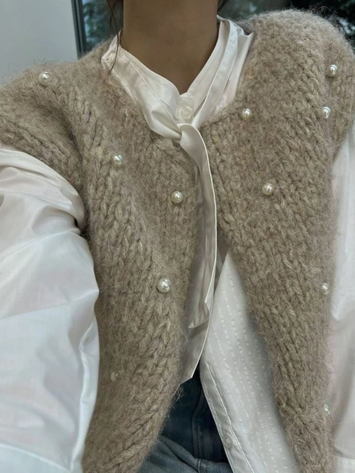 珍珠缀饰毛衣背心