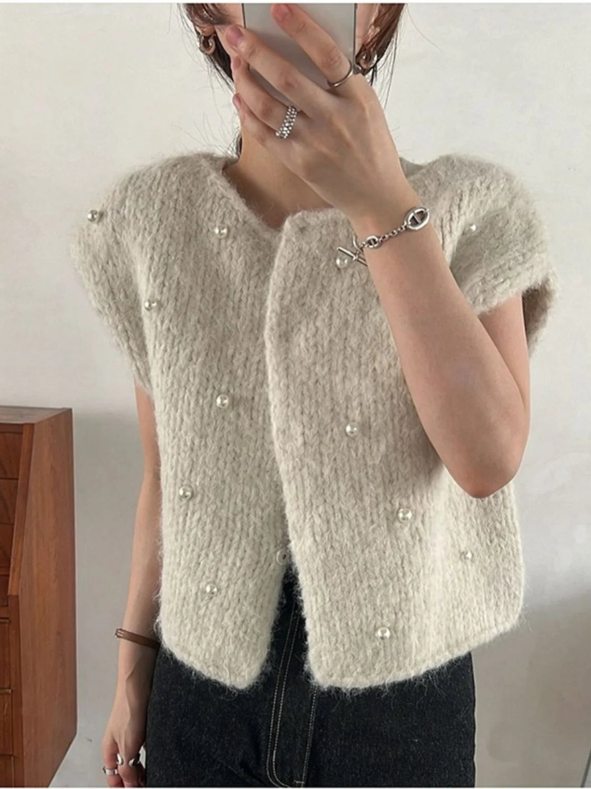 珍珠缀饰毛衣背心