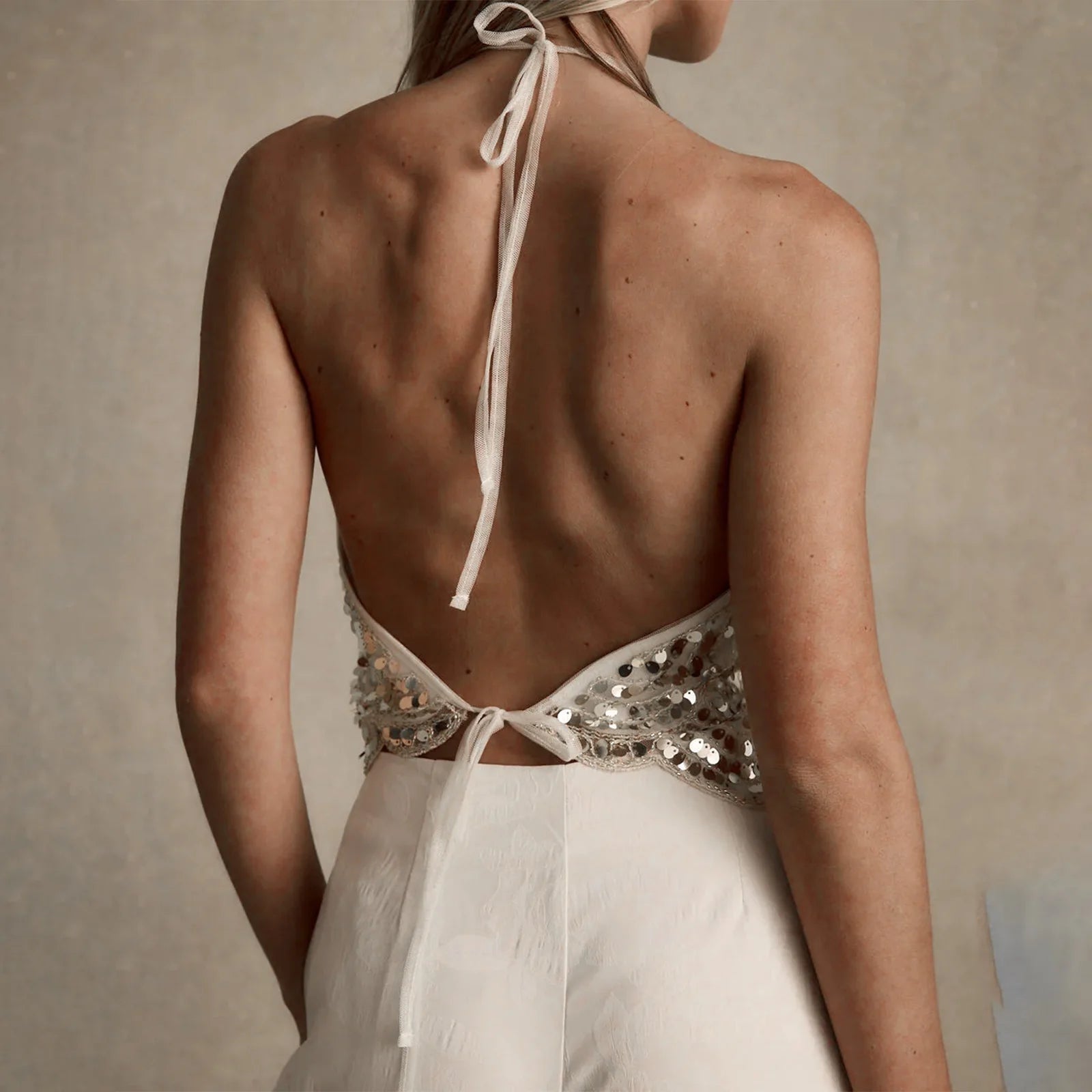 Denisse Halter Top z cekinami