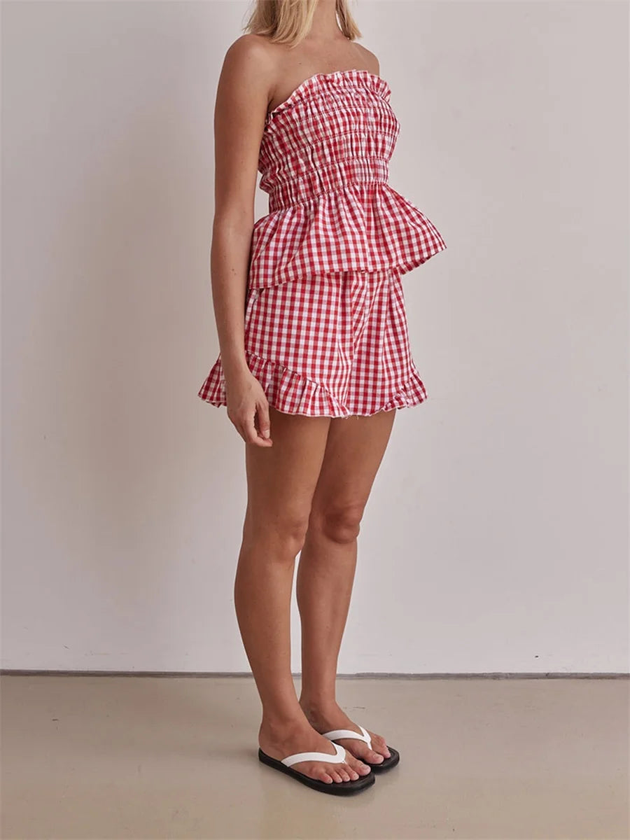 Conjunto de picnic a cuadros con hombros descubiertos y volantes