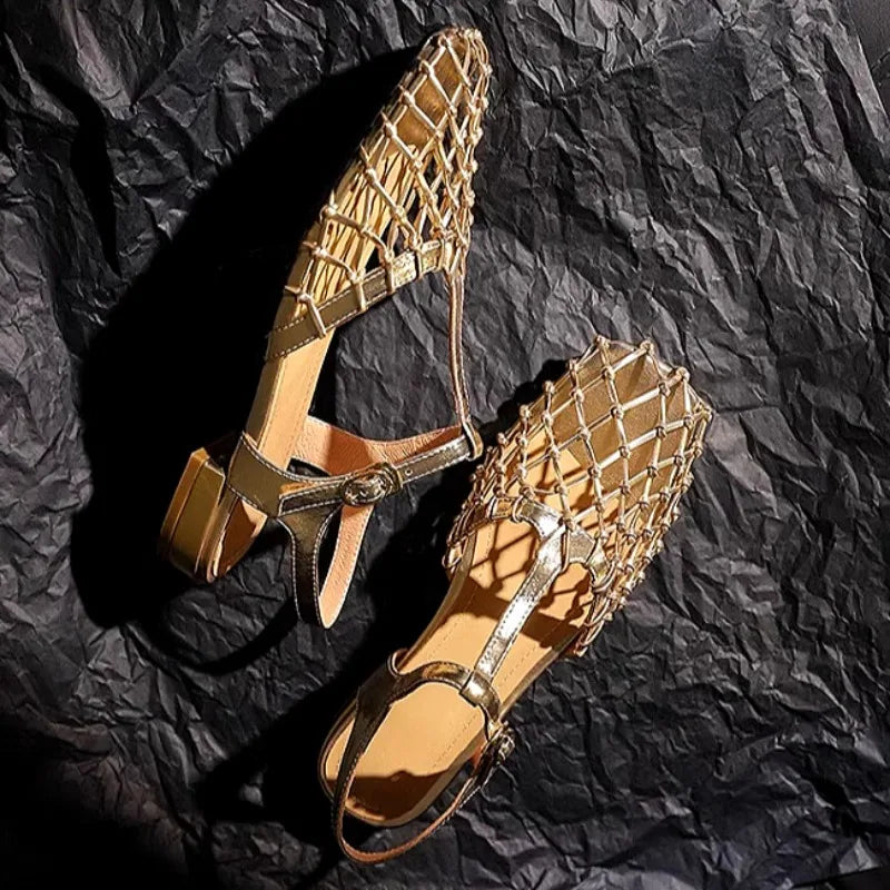 Сандалии с квадратным носком из плетеной сетки