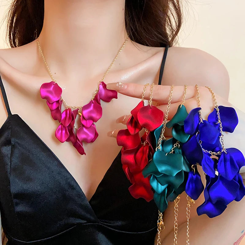 MIMO Petal Drop Necklace